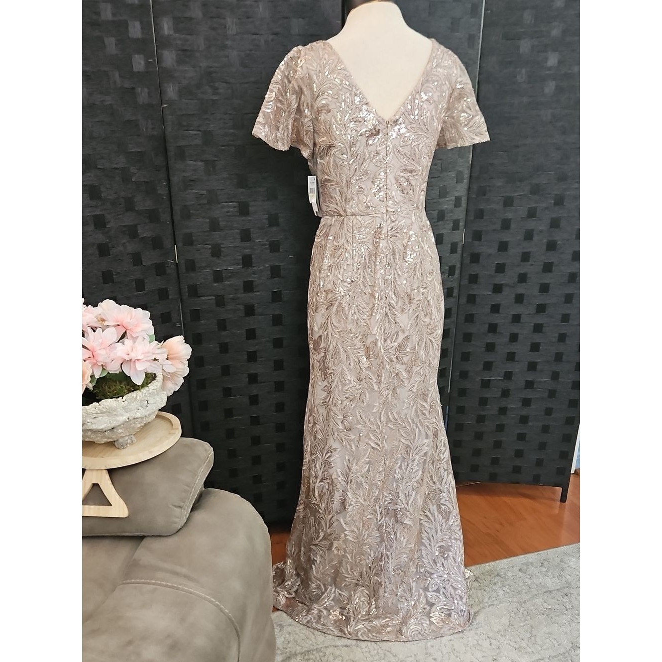 Nwt Alex Evenings Taupe V-Neck Sequined Evening Gown Size 4 — image 7 of 8